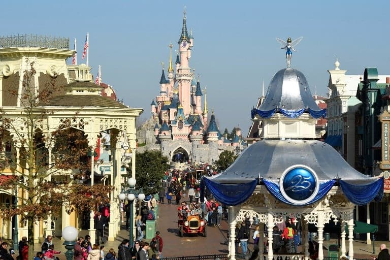 Disneyland Paris to build Star Wars zone in €2 billion upgrade