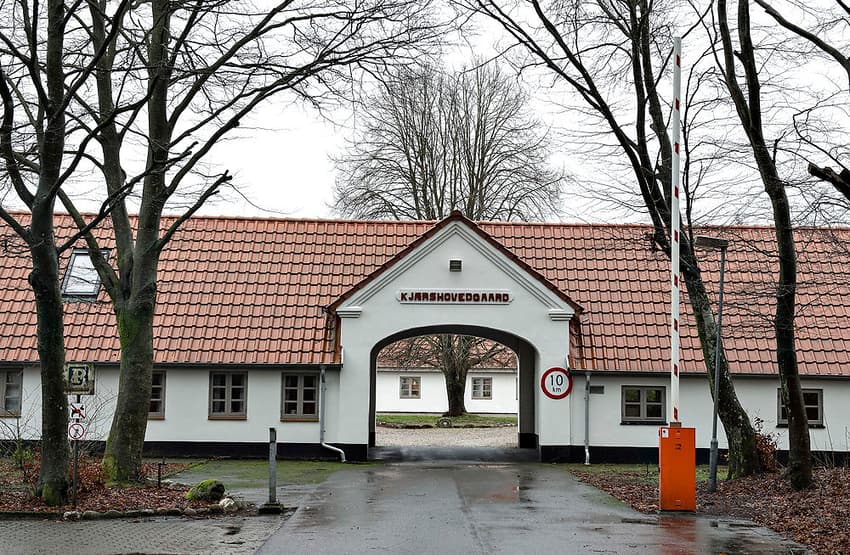 Rejected asylum seekers at Danish expulsion centre missed registration 10,000 times: report