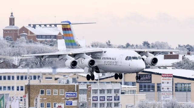 Majority of Swedes support new aviation tax: poll