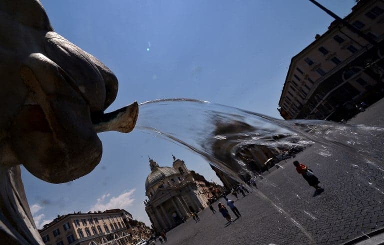 Overjoyed AS Roma owner James Pallotta apologizes for frolicking in Rome fountain