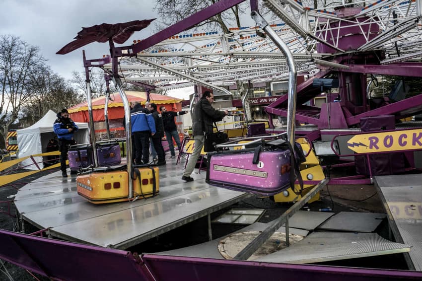 Frenchman dies after fairground ride collapse