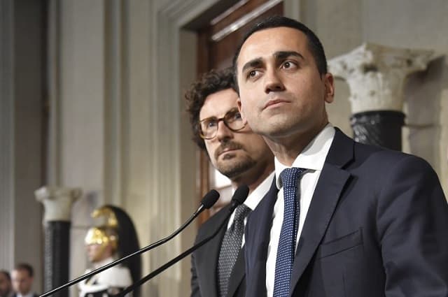 Italy political crisis: Populist government gets a second chance