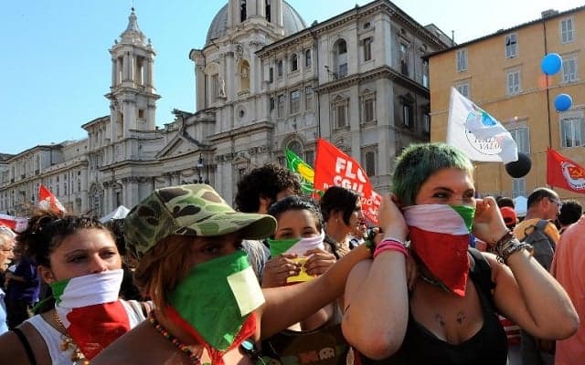 Italy wiretaps bill could aid mafia and harm press freedom, critics say