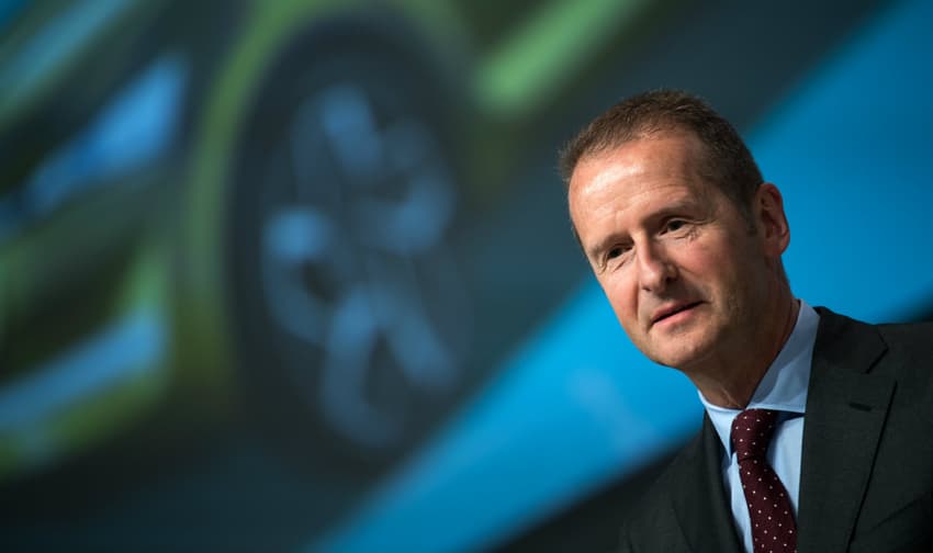 VW 'contests' report boss knew of diesel cheating risk