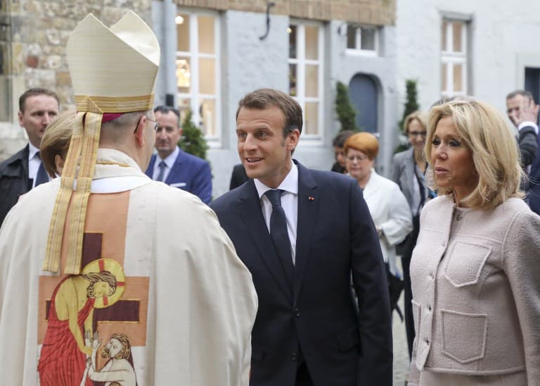 Meeting with Pope puts Macron's religious views in spotlight