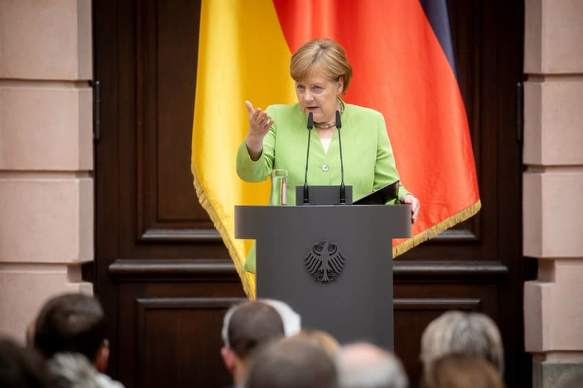 Merkel pleads for more humanity in refugee debate
