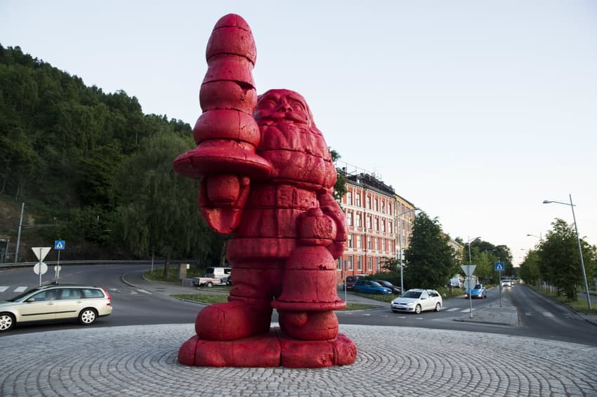 Red version of 'butt plug' Santa statue unveiled in Oslo