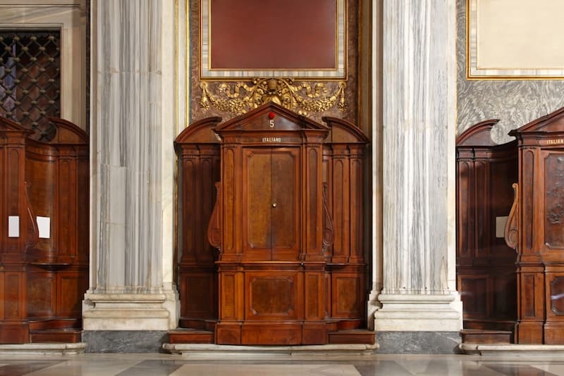 Italian church finds €36,000 stashed in confessional box