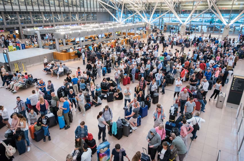 Hamburg Airport reopens after power failure affects 'over 30,000' travellers