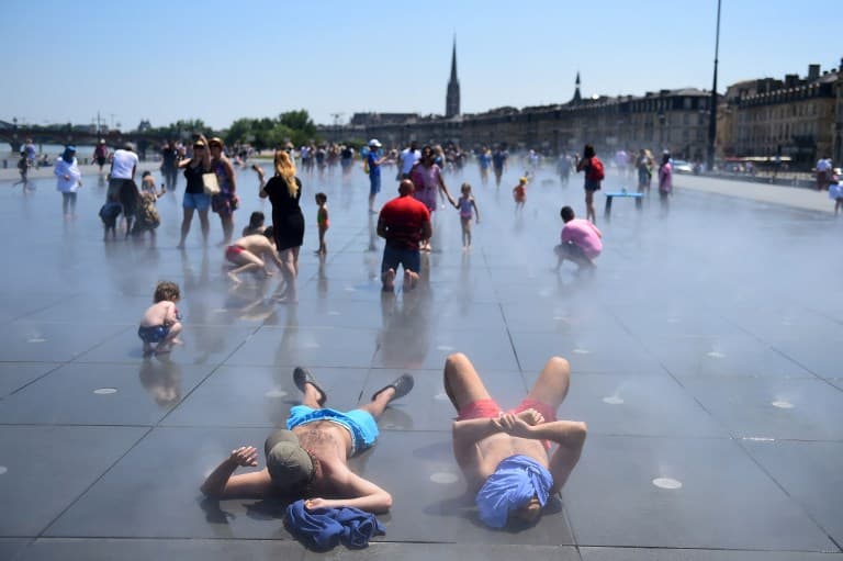 France in for another scorching week as temperatures soar