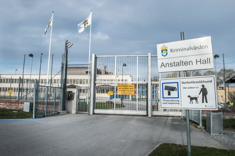 Violence on the rise in Sweden's nearly-full prisons