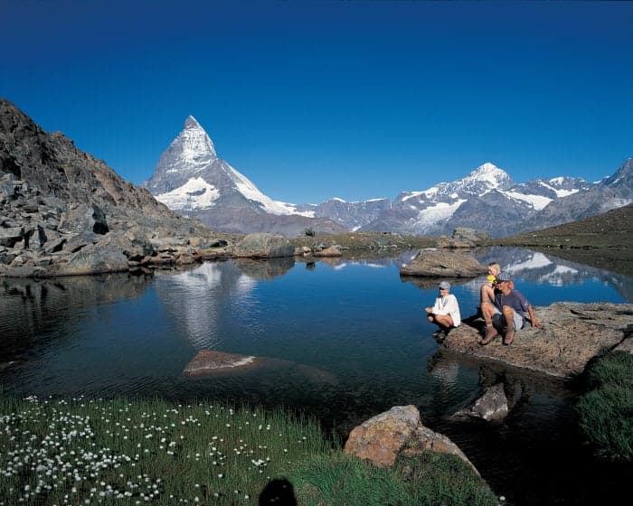 Ten stunning Swiss lakes to visit this summer