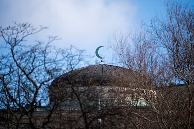 Swedish authorities monitor Islamic group's campaign to stop Swedish Muslims voting