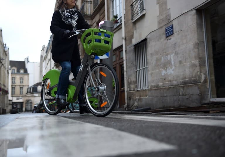 Paris Velib' customers forced to wait until 2019 for normal service