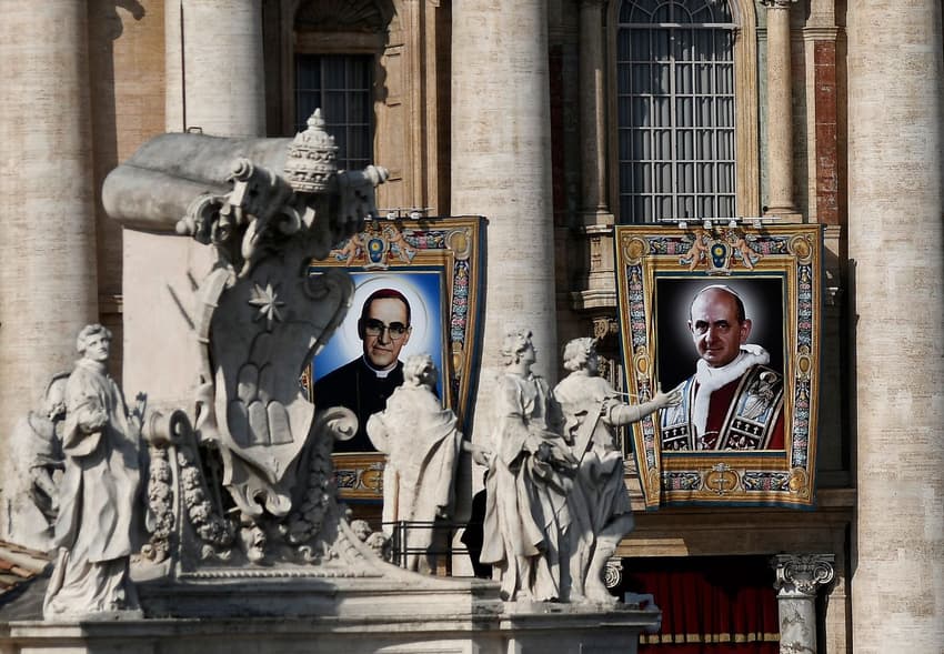 Murdered Salvadoran, pope Paul VI made saints