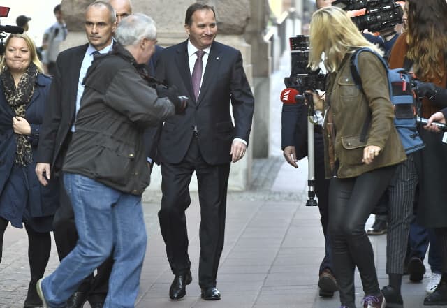 Swedish PM Stefan Löfven gets second try at breaking political deadlock