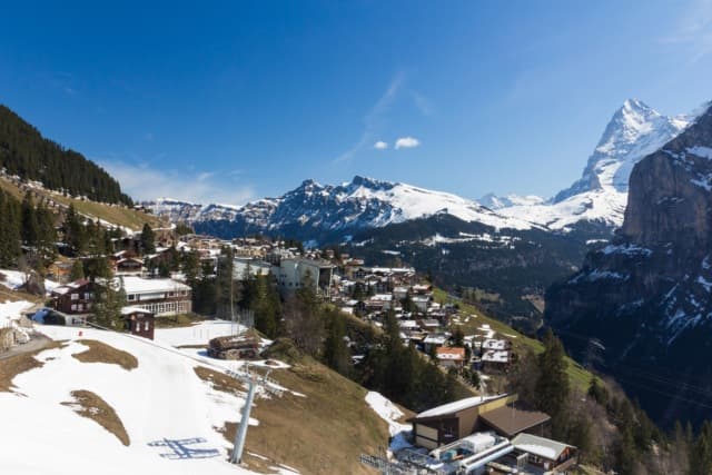 British paraglider dies in Switzerland’s Lauterbrunnen area