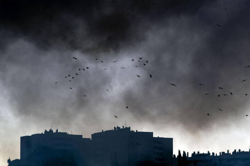 Fire in Rome: toxic smoke from waste blaze spreading over the city