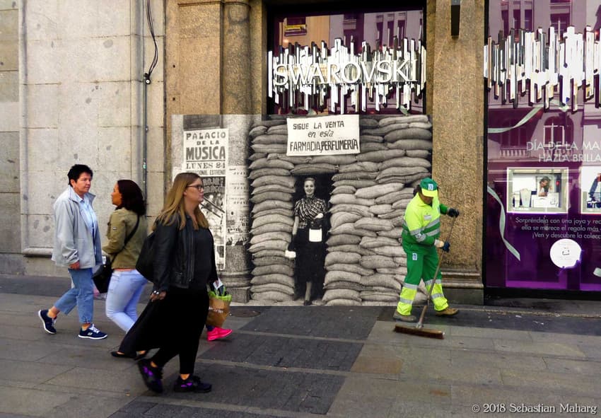 Ghosts of War: Artist superimposes Spanish Civil War scenes on to modern life