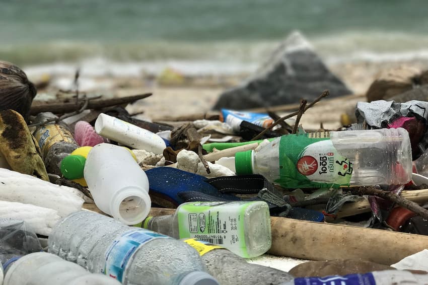 EU Parliament votes to ban single use plastics