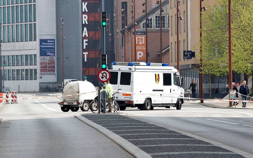 Bomb threat results in major police operation in Aalborg