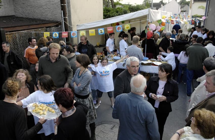 Fête des Voisins: All you need to know about 'neighbours day' in France