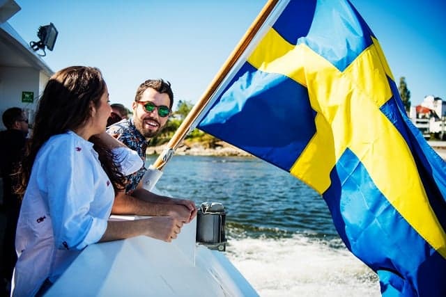 How do people in Sweden rate their work-life balance?