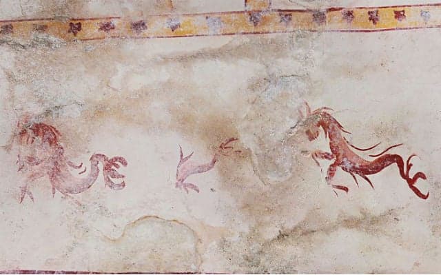 'Secret chamber' with Roman frescos found at Nero's palace