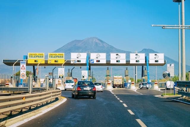 Italy's motorways to be hit by strike this weekend