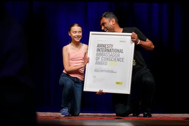Greta Thunberg receives Amnesty's top human rights award