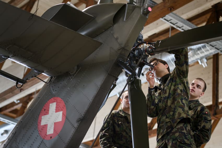 No parental leave for Swiss military fathers