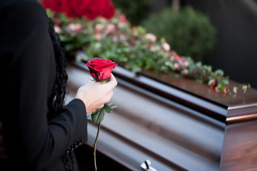 New guidelines to rules around funerals and registering a death in France