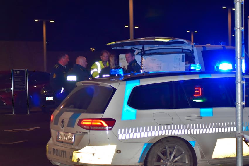 Danish police in fugitive hunt after prisoner escapes from hospital ward