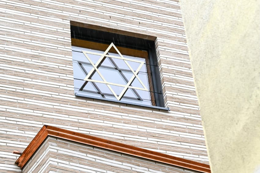 'We must send a signal': Germany to tighten law on anti-Semitic crimes