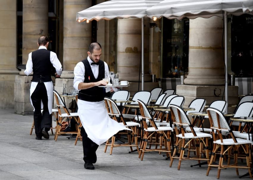 Paris cafés and restaurants see profits tumble as strikes enter third week