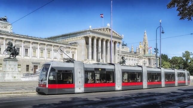 Vienna to reward car-free travel with concert and museum tickets