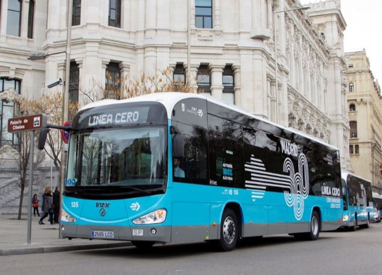 Madrid launches free zero-emissions city bus service