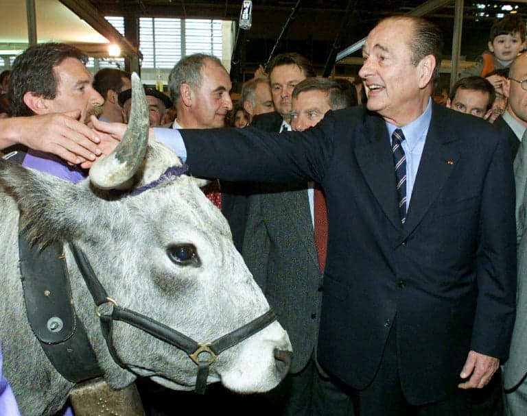 Why petting cows at the Paris farm show is crucial for French politicians