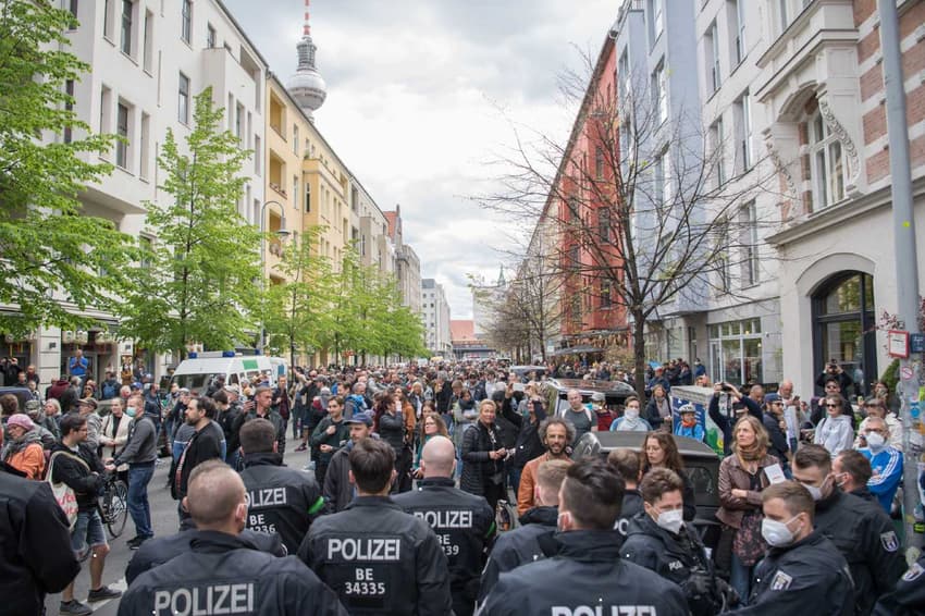 Coronavirus: Dozens of anti-lockdown protesters arrested in Berlin