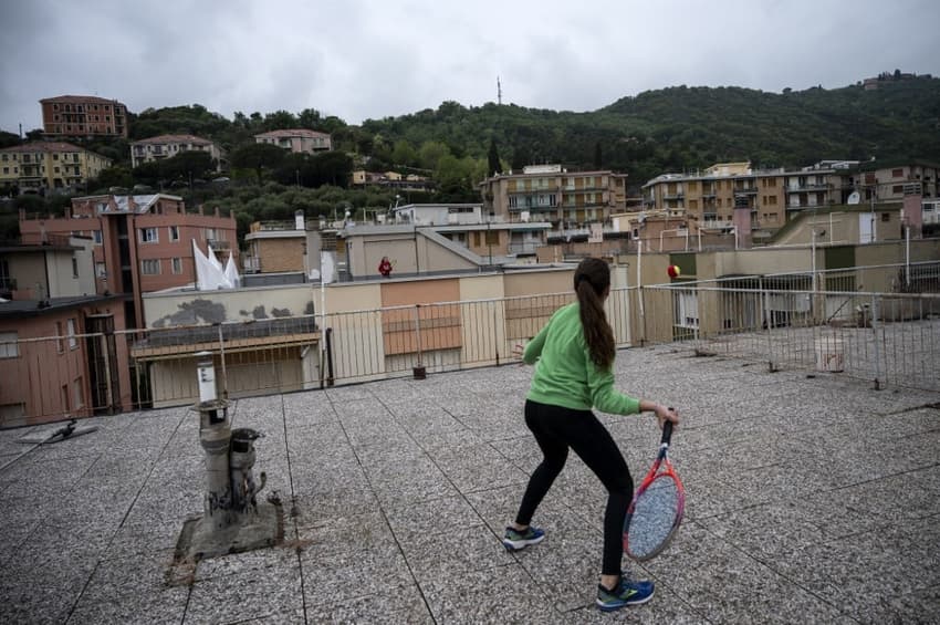 VIDEO: Watch Italian kids play tennis across the rooftops under lockdown