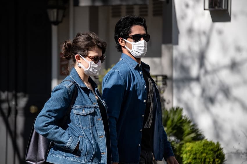 Distribution of masks in France will start on May 4th, says minister