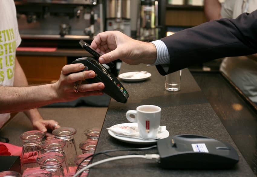 France increases contactless payments limit to €50