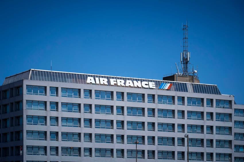 France readying 'historic' multi-billion euro package to save Air France and Renault