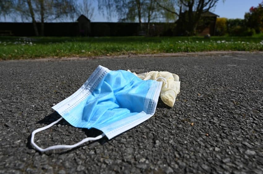 France mulls €300 fine for people who drop face masks on the street