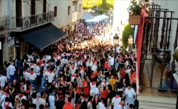 'Shameful': Hundreds gather for illegal street party in northern Spain