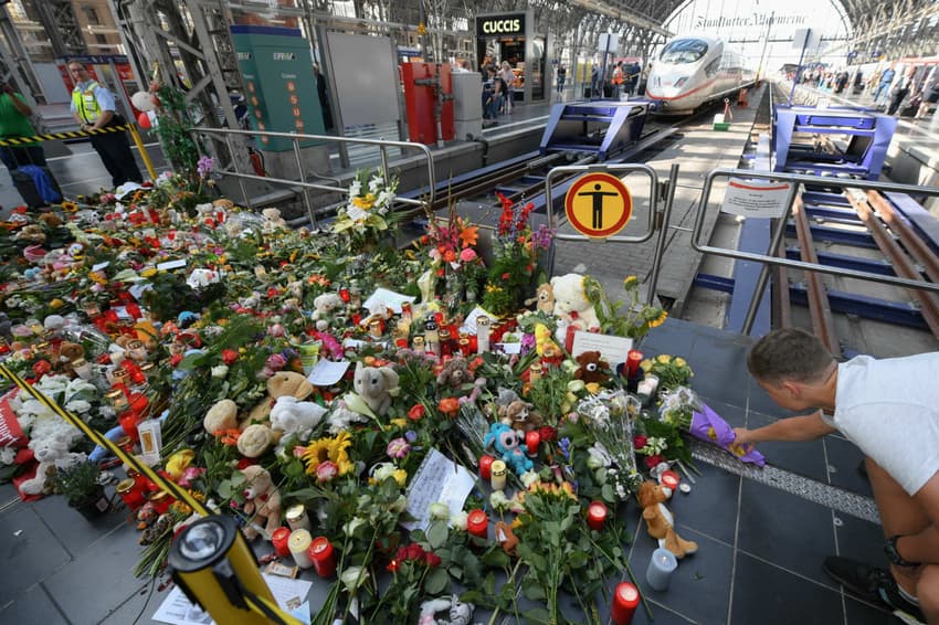 Man who threw boy under train in Frankfurt placed in psychiatric care