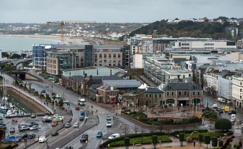 Jersey to impose quarantine on travellers from France