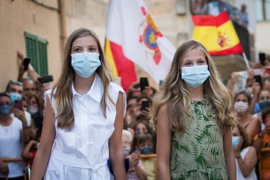 Political 'power games' and decentralisation fuel Spain's virus spread