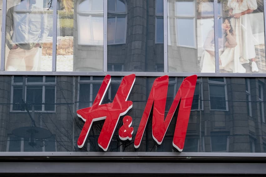 Germany fines H&amp;M €35 million for worker 'surveillance'