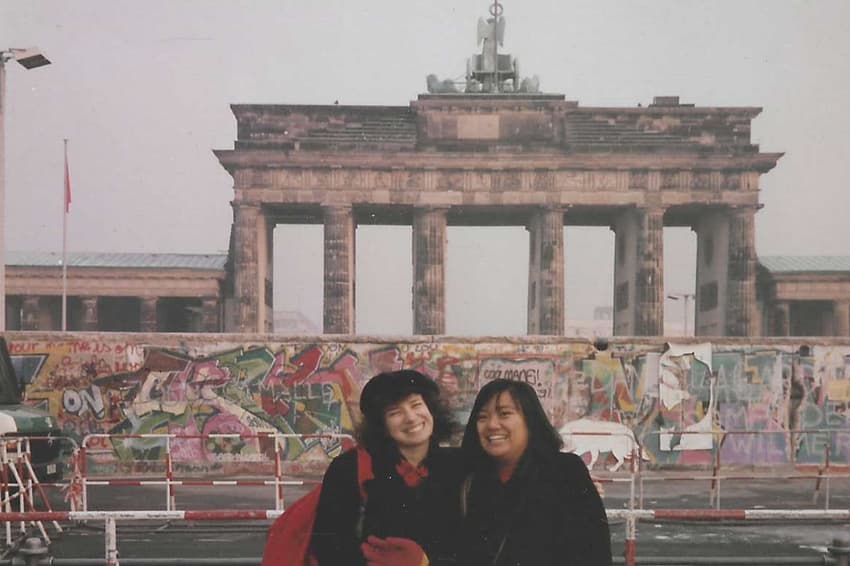What it was like voting as an American in Germany right before the Berlin Wall fell